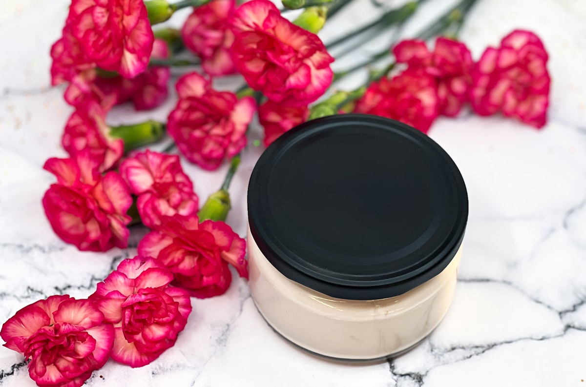 Natural and organic beauty cream